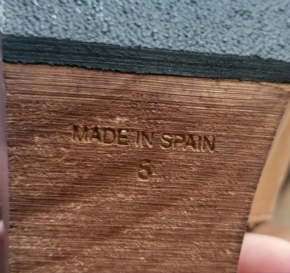 Brand new with tags - Free People Cedar Clog size 6 - Picture 10 of 14